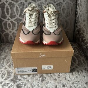 🔥Christian Louboutin 💯